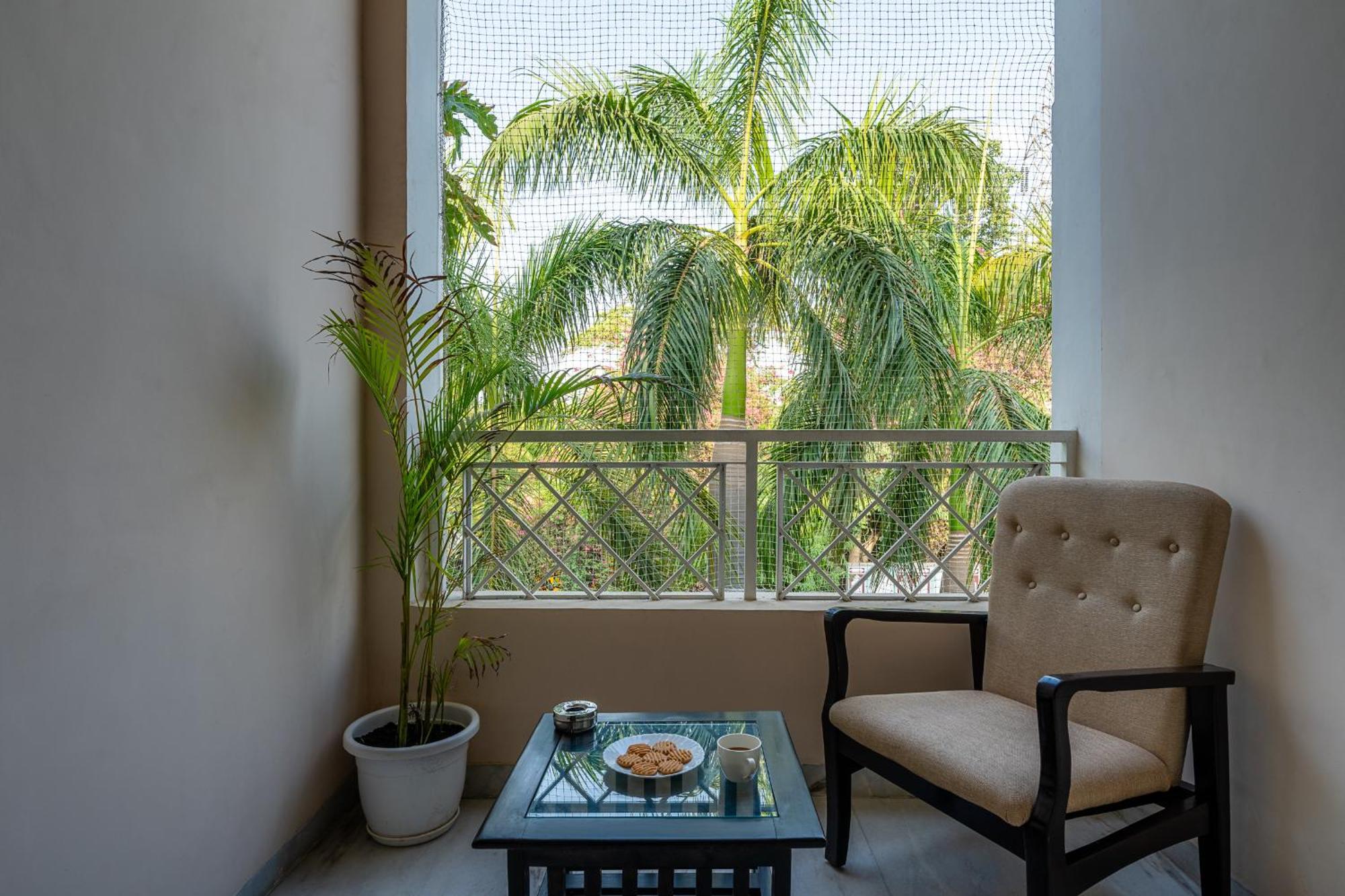Nine Palms Resort Jaipur Exteriör bild
