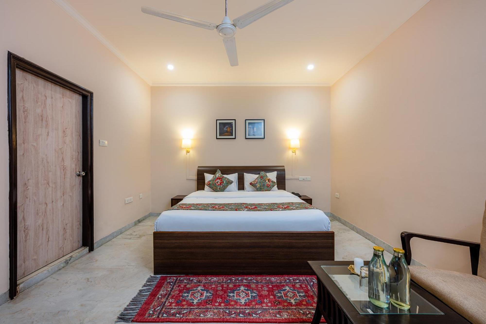 Nine Palms Resort Jaipur Exteriör bild
