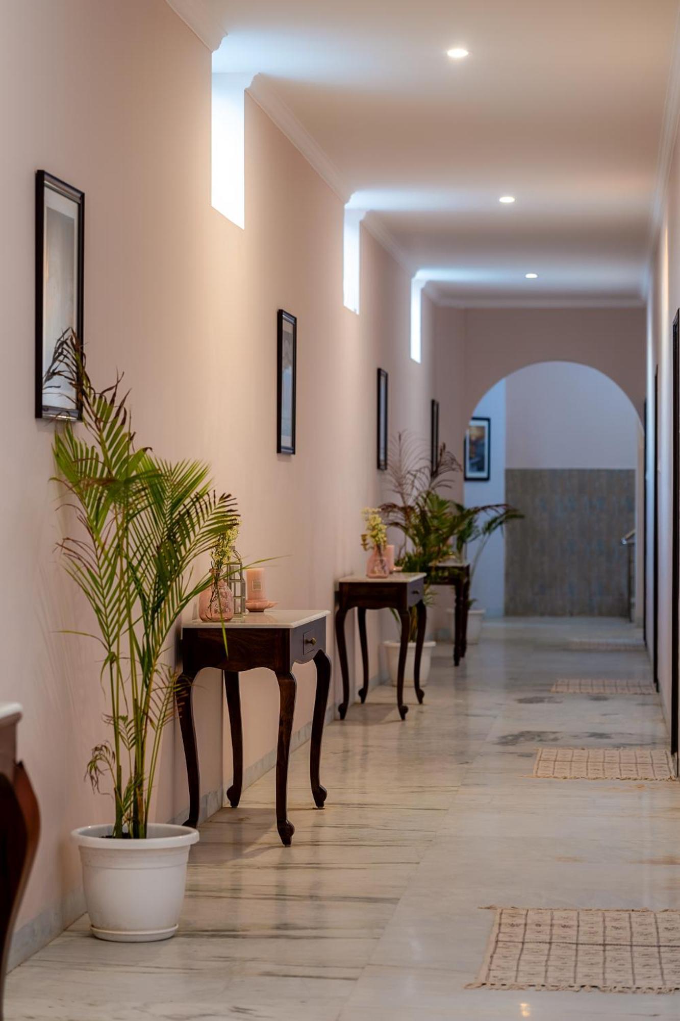 Nine Palms Resort Jaipur Exteriör bild